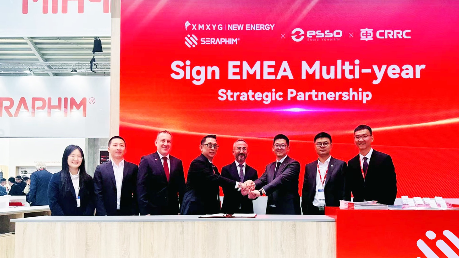 Seraphim, CRRC Zhuzhou Institute, and ESSO Forge Long-Term Strategic Partnership at Intersolar Europe 2025
